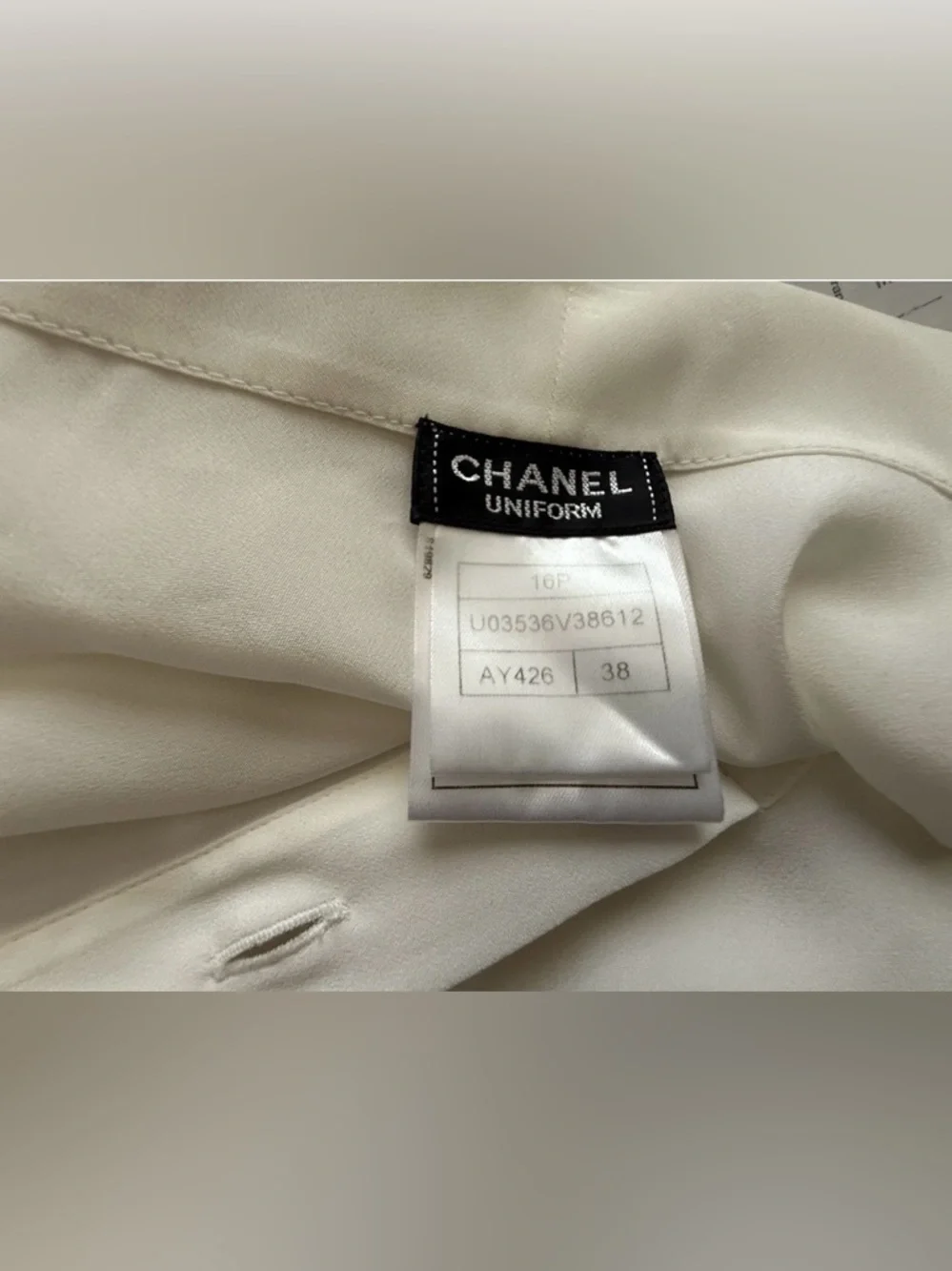 CHANEL Uniform ivory Blouse Shirt Tie Bow Pearl Buttons Polyester 38/6 - Picture 15 of 16